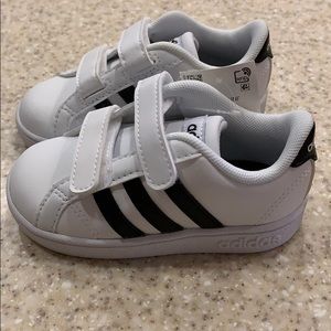 Brand new with box and tags Velcro toddler adidas